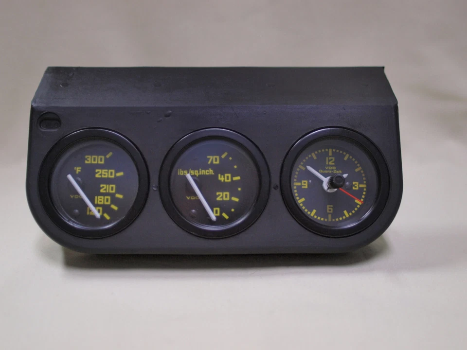 Medidores de cabina VDO Jet, unidades de transmisor y montaje de medidor - Nuevo de Lote Antiguo Foto 2 de 4