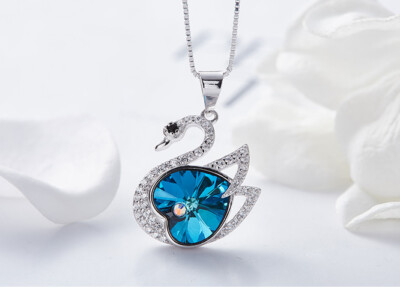 Luxury Necklace Swan Heart Pendant Choker Crystal 18K White Gold Plated
