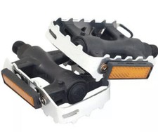 Bicycle Cycle Pedals Adult Alloy Cycle Pedals - 9/16 Inch