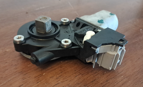 OEM 07-14 Nissan Altima Maxima Rear Right Passenger Side Window Motor Assembly - Picture 4 of 8