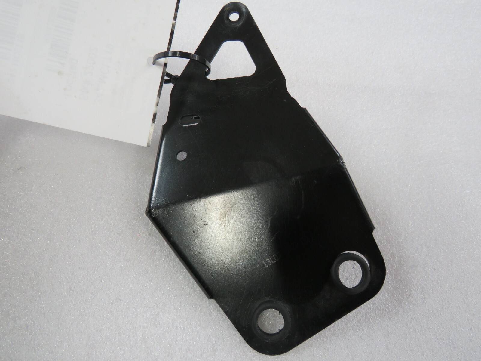 Mclaren 600LT, RH, Upper Radiator Fan Bracket, Used, P/N 13L0206CP