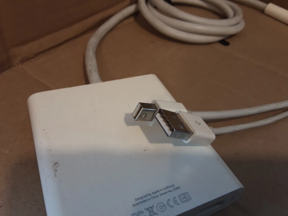 Apple A1306 dual dvi adaptor - Monitor output cable - Image 3 of 4
