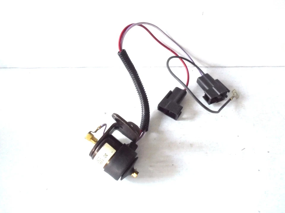 Solenoide de cierre de aire inactivo CARQUEST 73-5557 NUEVO FUERA DE LA CAJA Foto 2 de 4