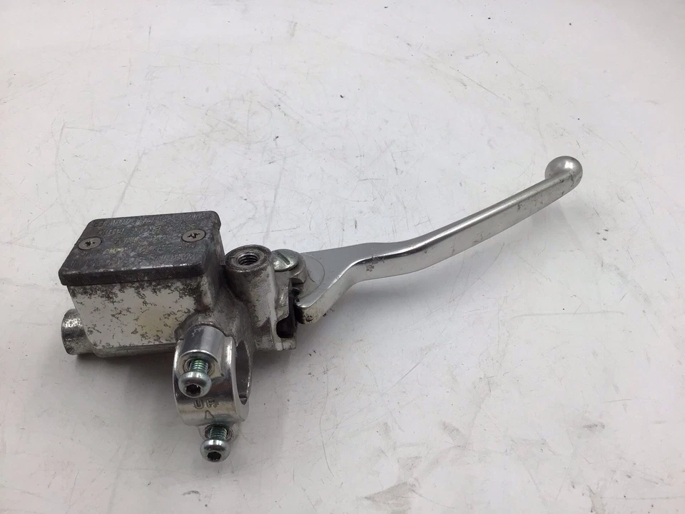 Palanca de freno y cilindro maestro OEM Vespa LXV 150 RH 2007-2016 Foto 2 de 4