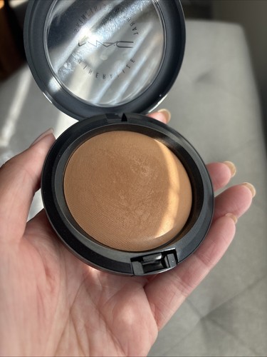 NWOB MAC Mineralize Skinfinish Natural - Medium Deep Powder 0.35 oz / 10g - Picture 3 of 6