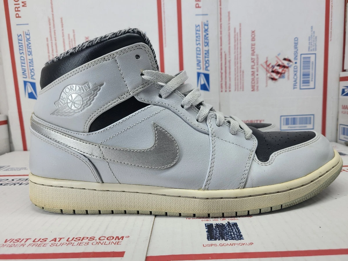 Jordan 1 mid pure platinum metallic silver hot sale