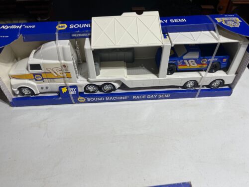 Nylint NAPA Hornaday RACE DAY 24" Diecast Semi-Truck Original Box -2 TRUCKS - Picture 3 of 10
