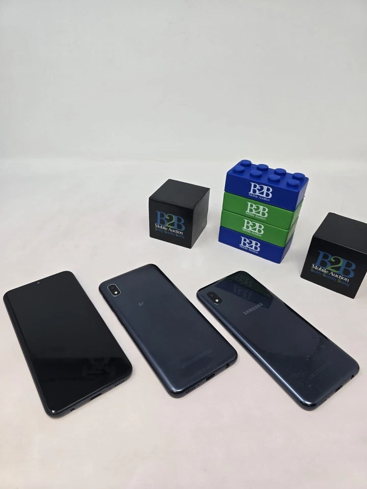 Samsung Galaxy A10e SM-A102U 32GB 2GB Desbloqueado Azul Buen Estado Foto 3 de 4