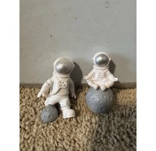 Outer Space Astronaut Figurine Action Figure Toys Statue NASA Lot Cake Toppers