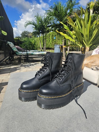 Dr. Martens 1460 Pascal Max Leather Platform Boots Size 8.5 Black