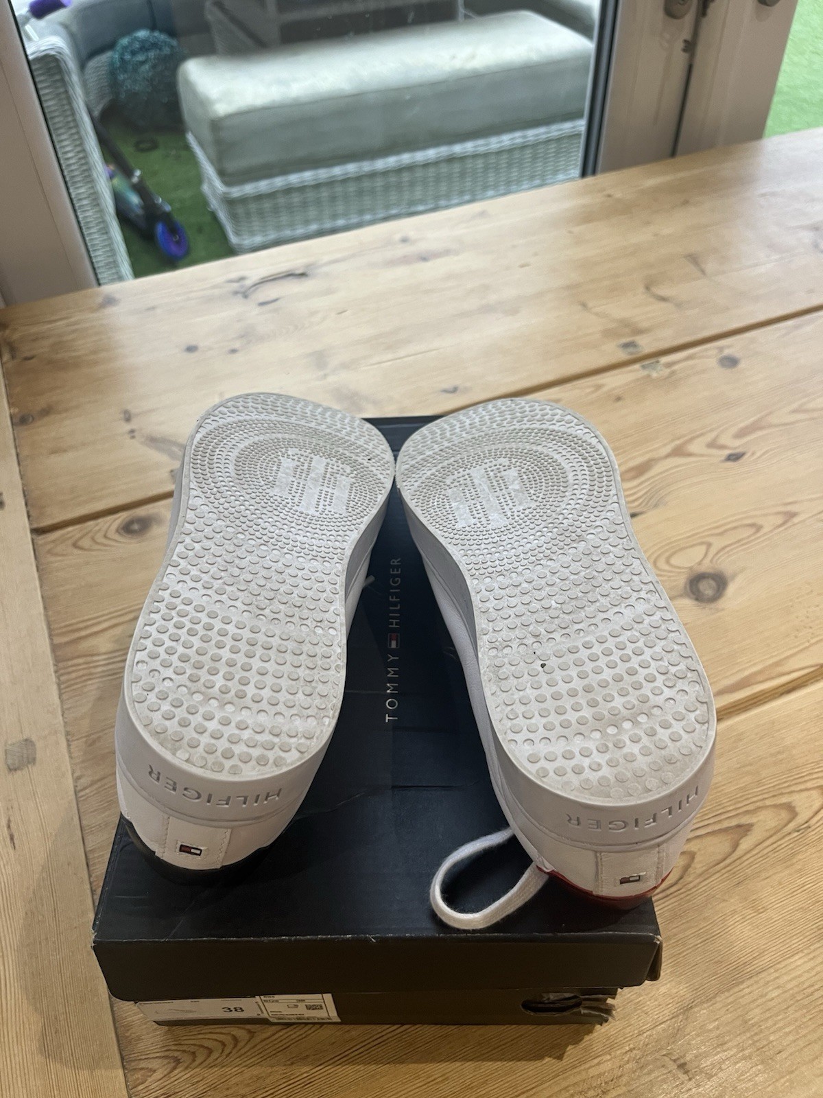 Tommy Hilfiger Essentially Sneakers White Leather image 4