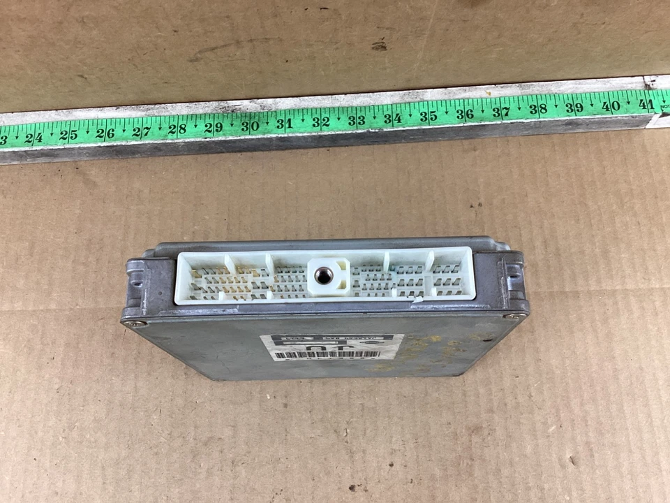 1996 - 1997 年日产 Sentra 发动机计算机控制模块 JA18E54 BA5 — 第 3/4 张图片