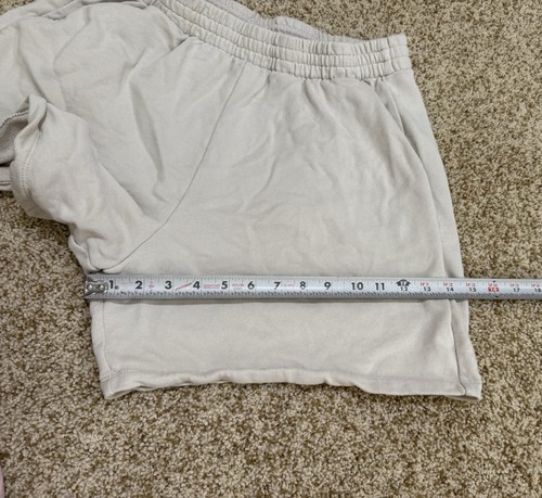 Old Navy Women’s So comfy Sweat Shorts Size L Wish Bone - Picture 7 of 10