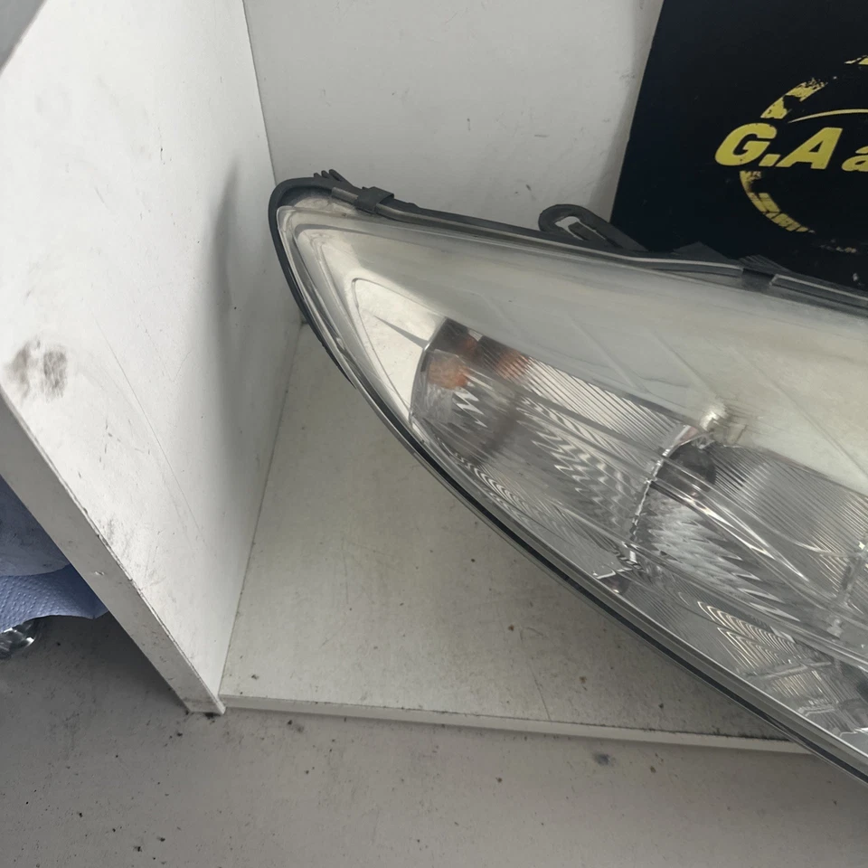 Frontscheinwerfer Scheinwerfer vorne rechts 260100017R Renault Megane 3 III Bj10 - Bild 2 von 4