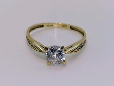 9ct Gold Engagement Ring Fully Hallmarked Size N