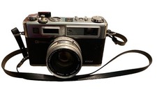 Vtg Yashica Electro 35 PARTS ONLY UNTESTED  AS IS 