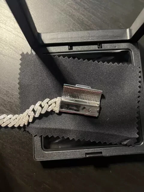 4Ct Round Real Moissanite Cuban Link 8MM 7Inch Bracelet 14K White Gold Plated - Image 2 of 4