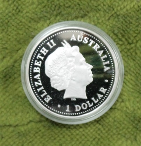 #T48. AUSTRALIAN 2001 SILVER PROOF 1 OZ, MILLENNIUM ISSUE - Picture 2 of 3