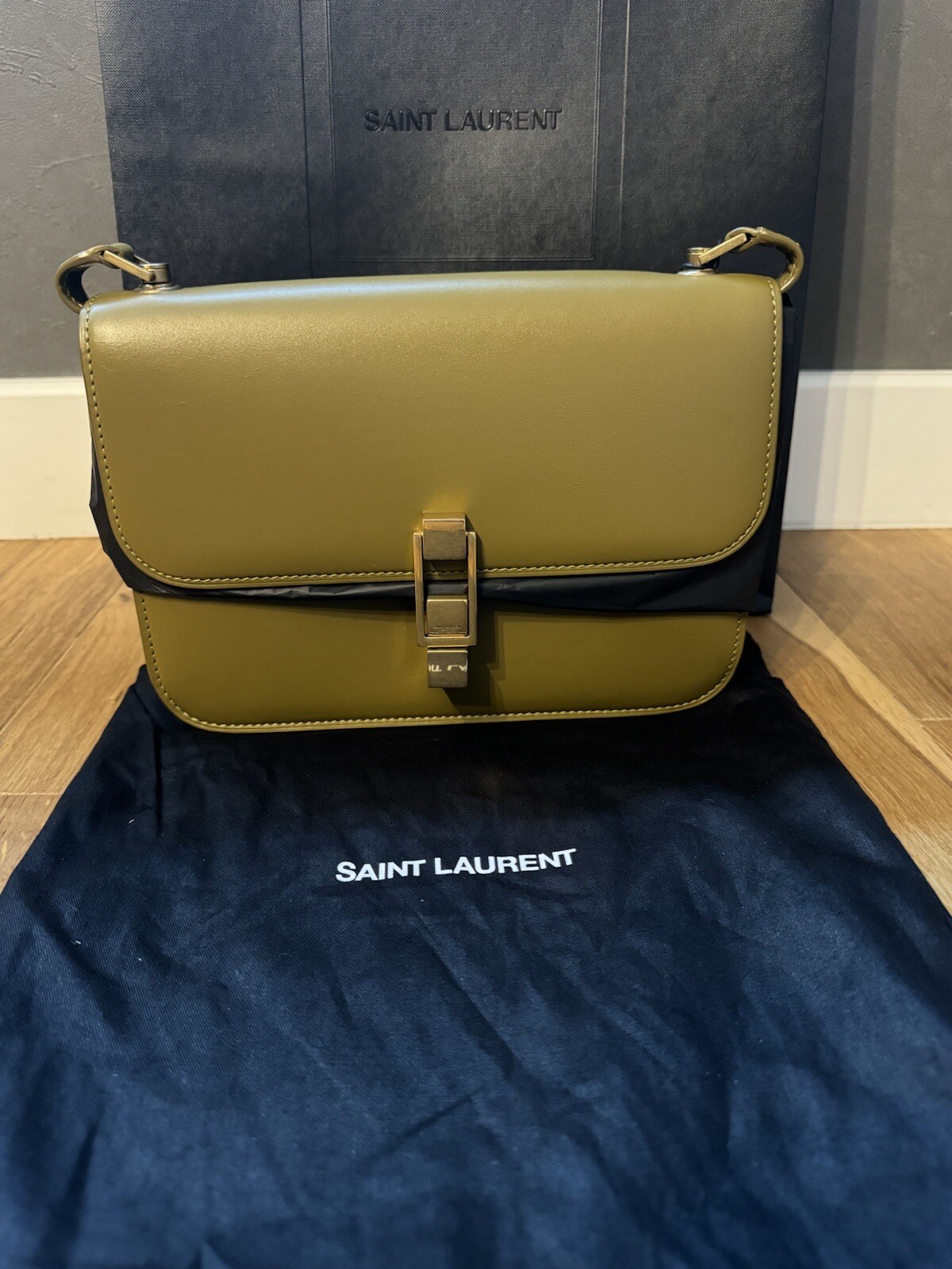 Borsa a tracolla YSL Le Carré Yves Saint L rara in pelle verde BN Saint Laurent riduzione