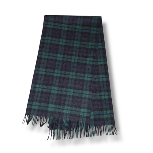 Vintage Pendleton Navy Blue Green Plaid 100% virgin Wool Scarf USA - Picture 3 of 10