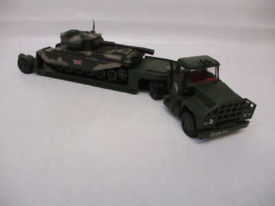 ESF-36617	Corgi Mack Tieflader mit Centurion Mk III, mit Gebrauchsspuren