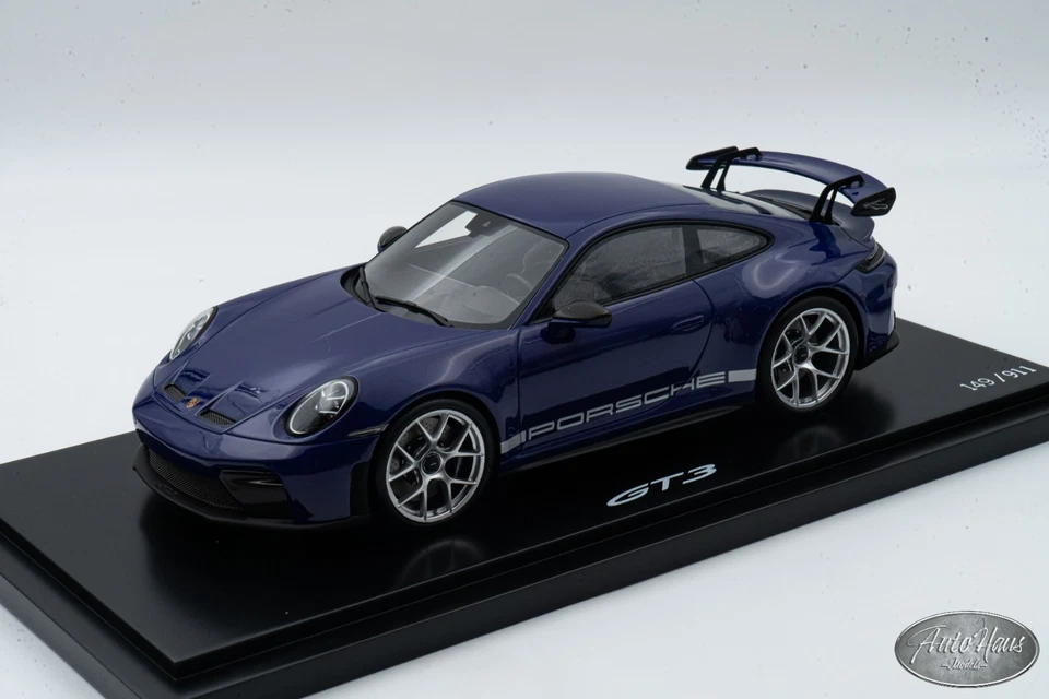 1/18 Spark 2024 Porsche 911 GT3 (992.2) Purple 🤝ALSO OPEN FOR TRADE🤝 - Image 2 of 4