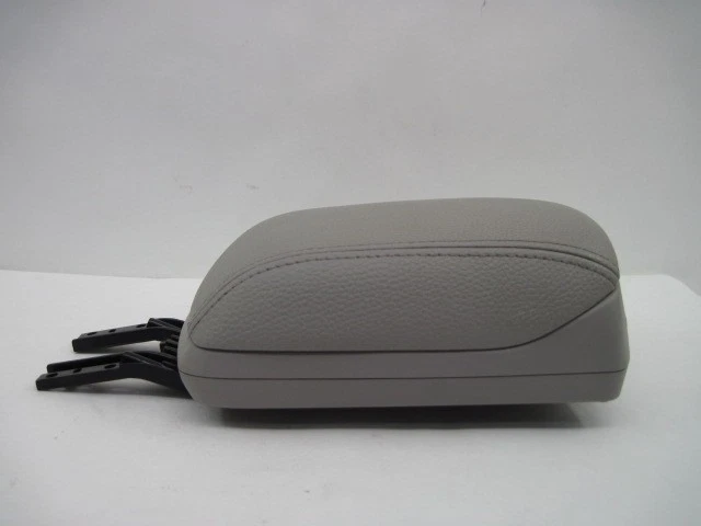 Console Lid Volvo V50 2006 06 694182 Foto 3 de 4