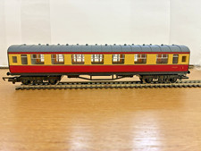 Hornby R437 Composite Coach in Crimson and Cream Excellent boxed