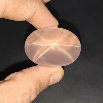 147.5Carat Natural Top Quality Rose Quartz Pink Luster Color 6 Ray Star Cabochon