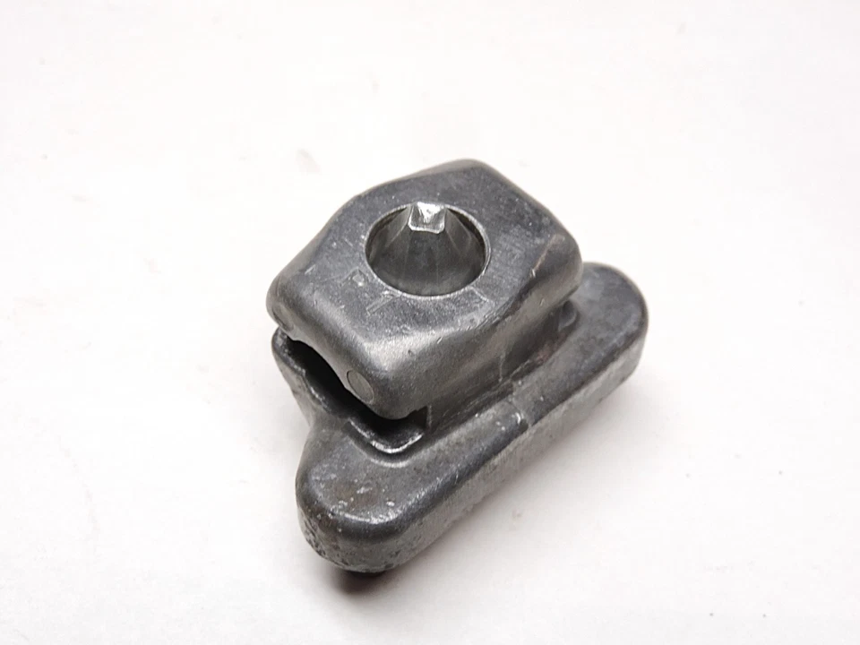 Datsun 510 1968-1972 eslabón central y brazo ralentí - ¡más otras brocas de suspensión bonitas! Foto 4 de 4