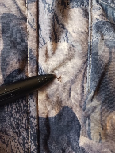 Columbia Men's Mossy Oak Breakup Camo Hunting Rain Jacket - Picture 7 of 10