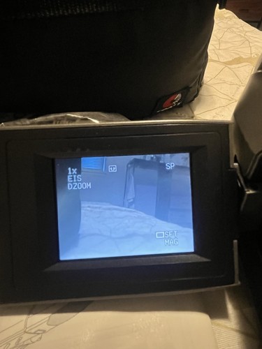 Panasonic Palmcorder PV-L550D Digital VHS Camera 150x - Picture 2 of 4