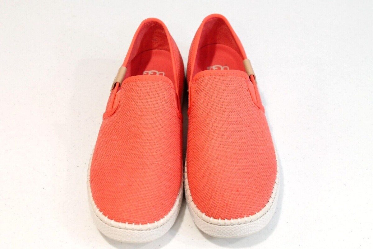 UGG WOMEN LUCIAH SLIP-ON - 1125040 sz 7 w | eBay