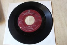 THE PLATTERS - ONE IN A MILLION / ON MY WORD OF HONOR 45 MERCURY YW12630