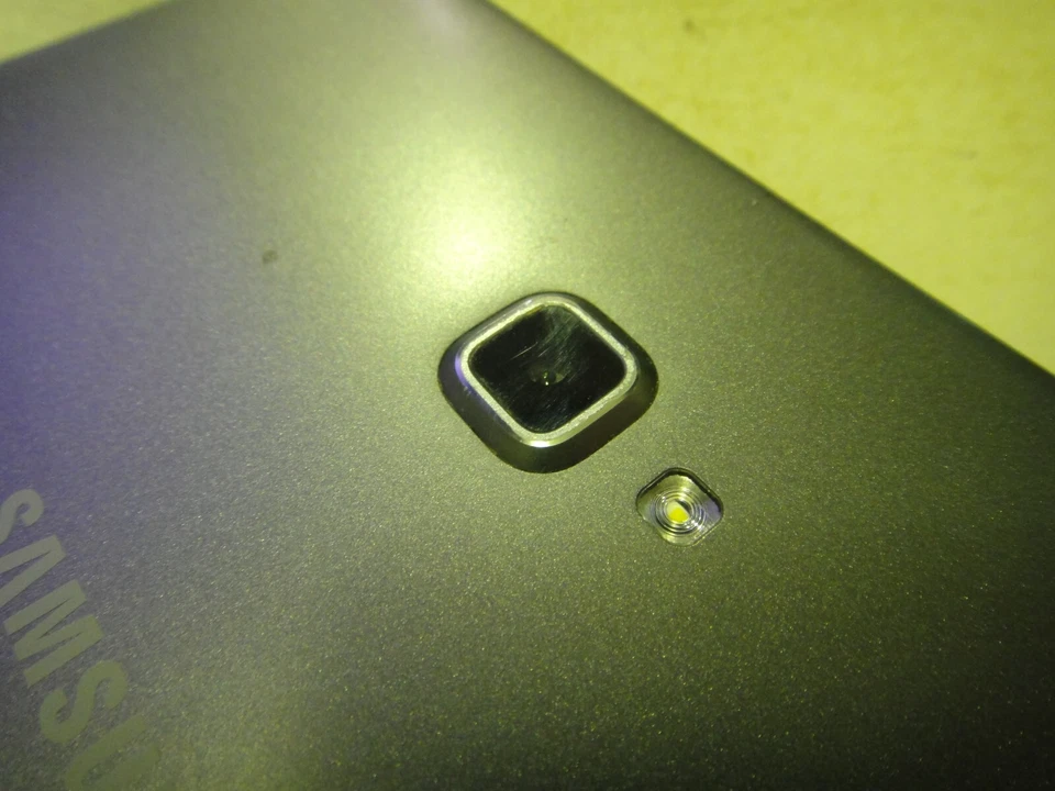 Samsung Galaxy Tab A 10.1 (2016) pantalla en negro España - Imagen 4 de 4