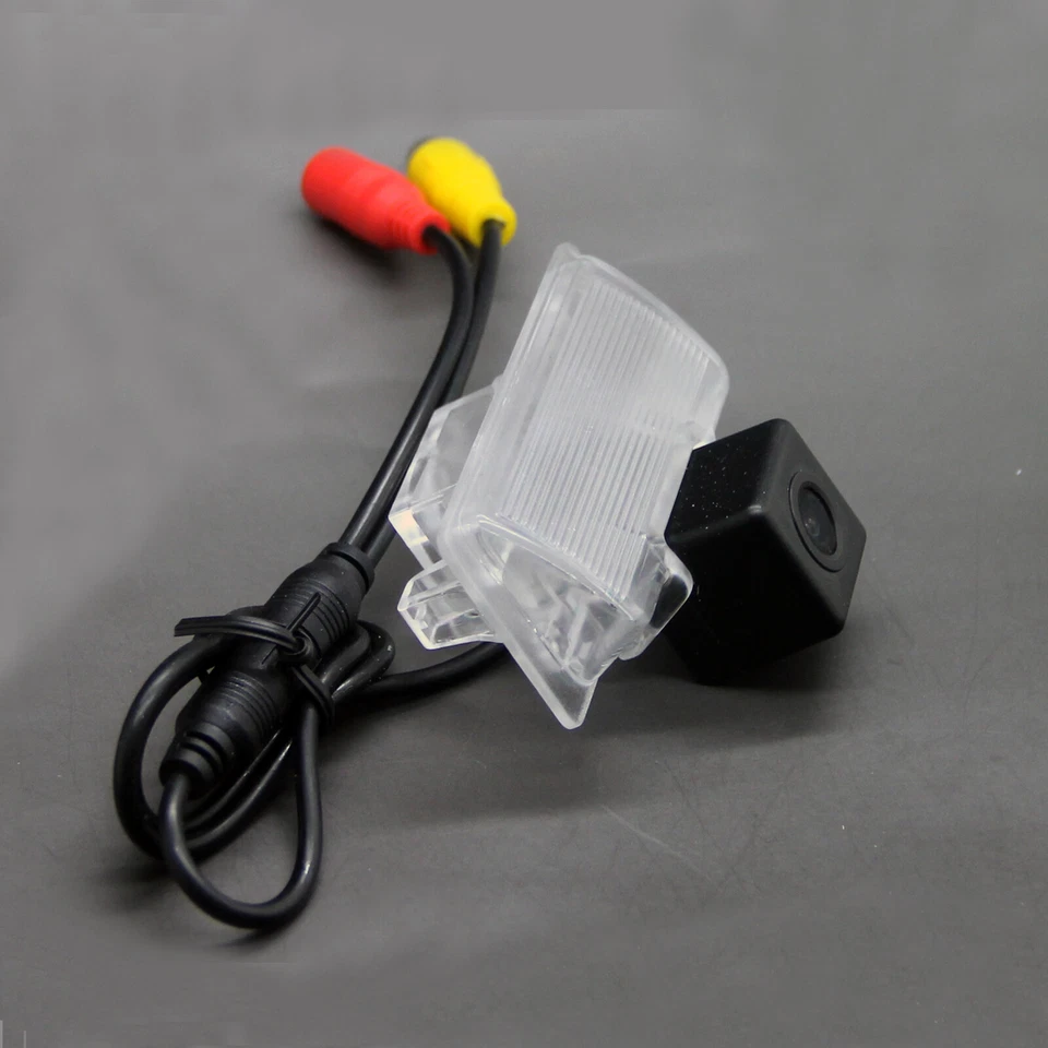 Car Rear View Backup Camera For Infiniti QX80 2011 2012 2013 2014 2015 2016 2017 - Image 2 of 4