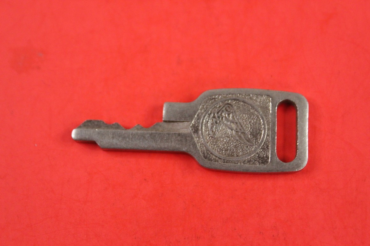 NOS Vintage Honda OEM Factory Pre Cut Motorcycle Key #T6564 | eBay