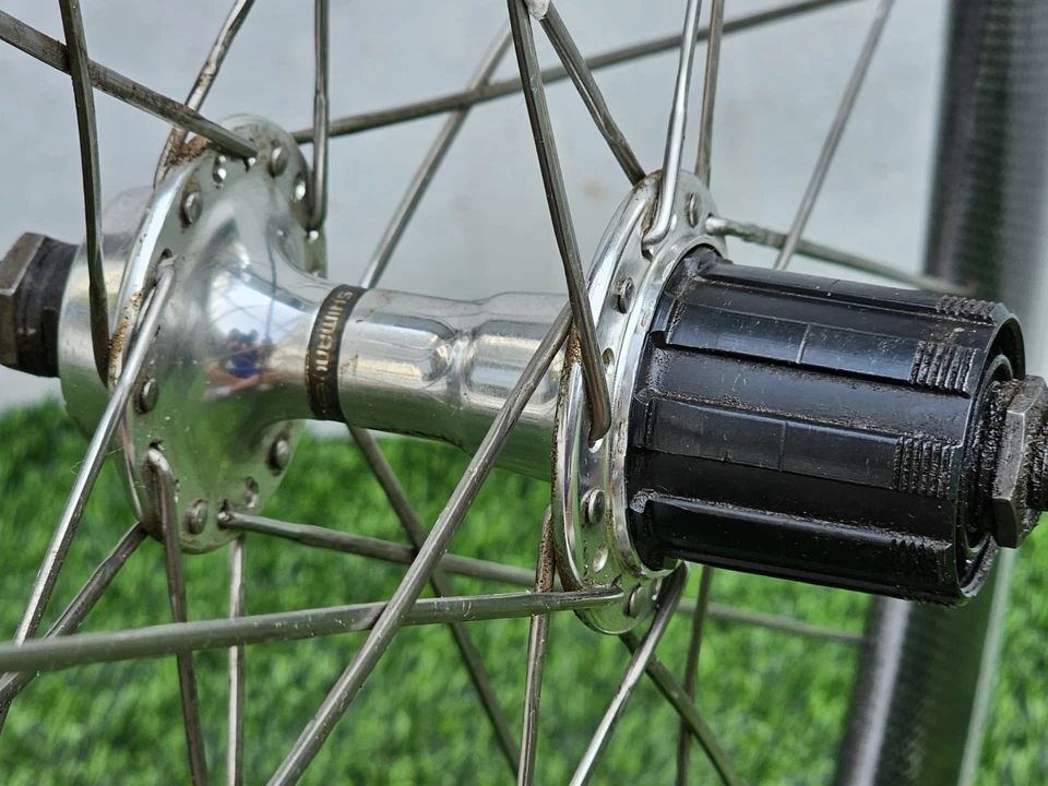 Rueda trasera tubular HED Jet 650c - Buje Shimano 600, buje libre HG10, llanta de 60 mm Foto 3 de 4