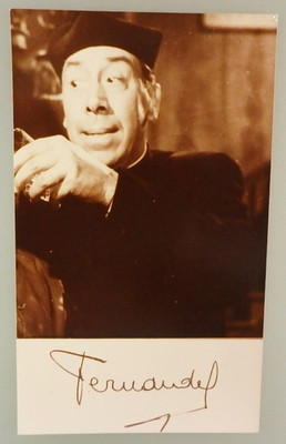 Autogramm französischer Film Schauspieler und Sänger Fernandel (132960)