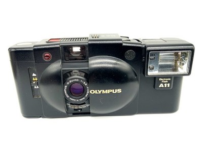 Olympus XA2 mit Blitz A11 Point&Shoot mit D.Zuiko 35mm 1:3.5 Analogkamera