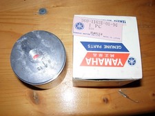 YAMAHA RD350 '73 75   Kolben   STD. Maß 64,00 (63,96)    360-11631-0196