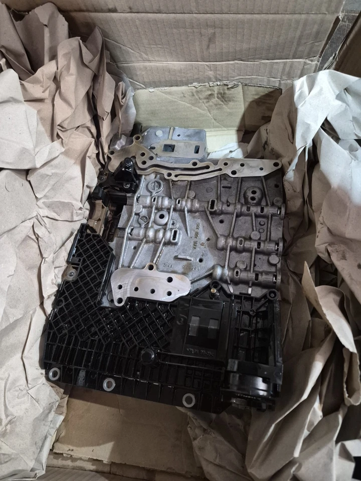 BMW X5 E70 Mechatronik / Ventilkörper 6HP28  0260550043  Diesel 173 kW (235 PS)  - Bild 2 von 2