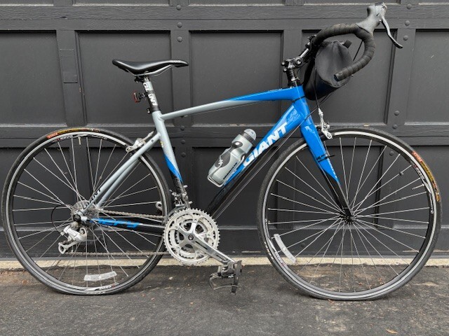 2015 Giant Defy 3 Blue Road Bike | eBay