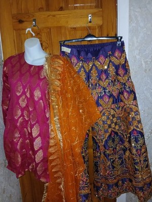 Wunderschönes 3-teiliges Maria B inspiriertes Mendhi Gharara Outfit passt Small/Medium 