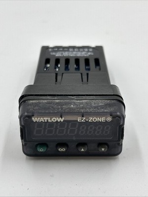 WATLOW EZ-ZONE (R) PID MULTI-FUNCTION CONTROLLER PM3C3CJ-AAAABAA Pre-Owned