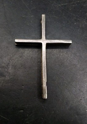 Vintage Fully Hallmarked Silver Cross Pendant With Unusual Grooves Hollowed Out