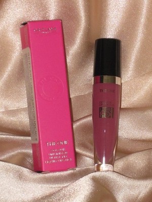 ORIFLAME THE ONE COLOR UNLIMITED ULTRA FIX LIQUID LIPSTICK #TAFFY ROSE 5 ml. NEW
