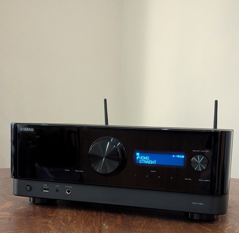 Yamaha RX-V6A 7.2-Channel AV Receiver with 8k HDMI, Dolby Atmos in mint conditio