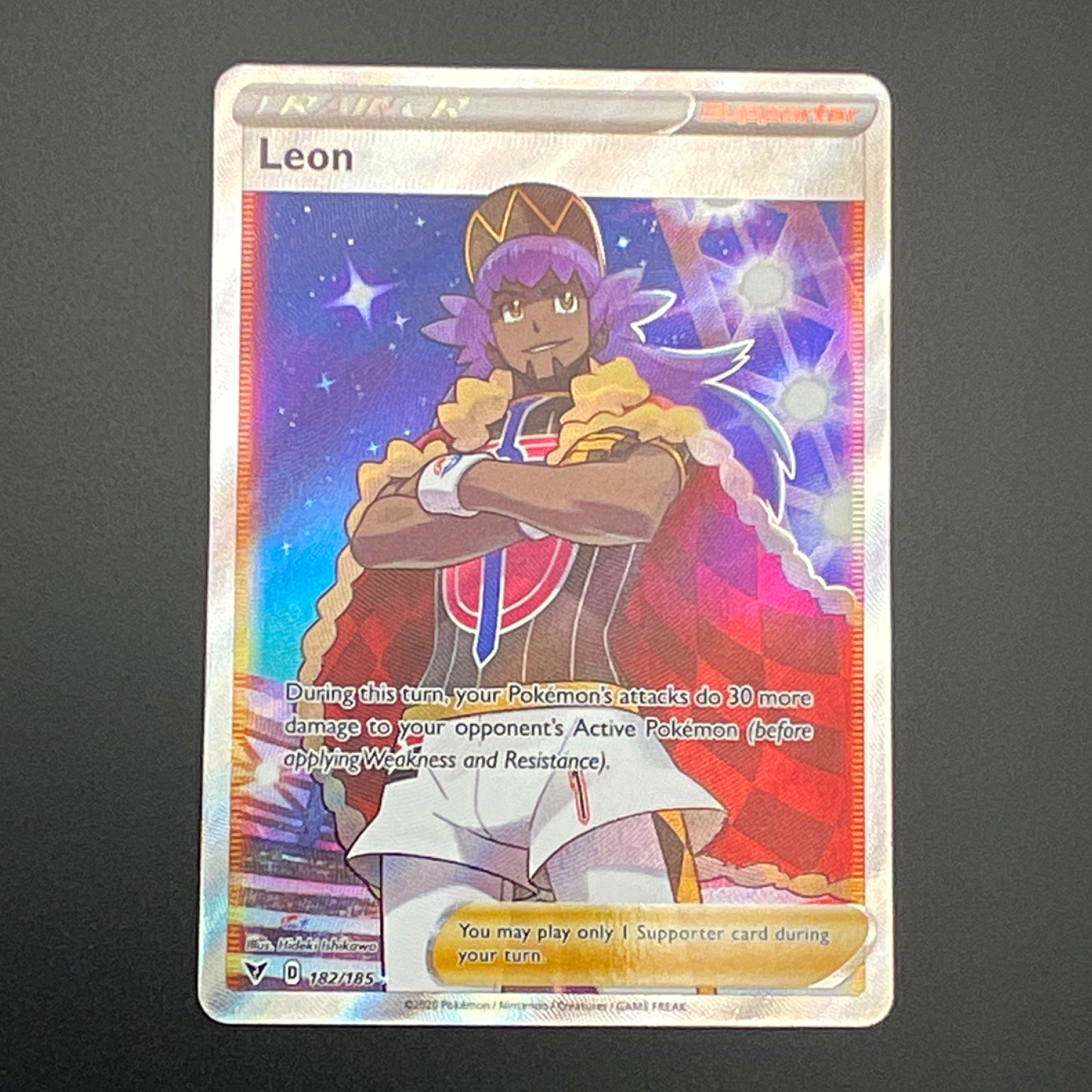 Pokemon TCG Leon Full Art Holo Ultra Rare 182/185 SWSH04 Vivid Voltage EN