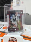 DUSAN VLAHOVIC 24/25 TOPPS UEFA UCL MUSEUM ARCHIVAL BASE /25 RUBY